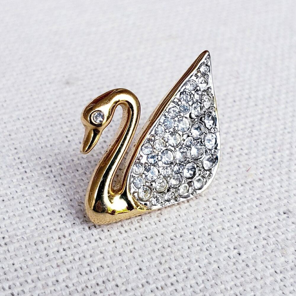 Vintage Swan‎ Bird Clear Rhinestone Crystal Tie Tack Brooch Pin Gold Tone Dainty